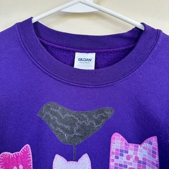 Gildan Vintage Cat Sweatshirt Purple Crew Neck Long Sleeve SMALL One of a Kind - Picture 2 of 11
